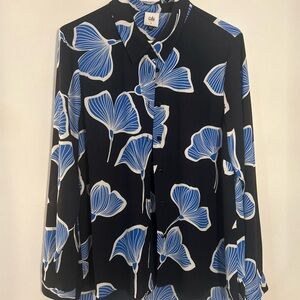 CAbi Women's Blue and White Leaf Print Regal Button Down Blouse